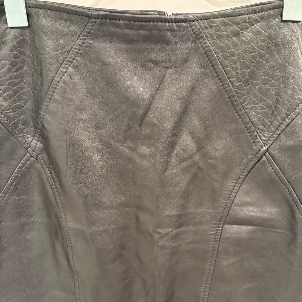 Vintage Soft Black Leather Skirt Size 8 - Picture 5 of 16